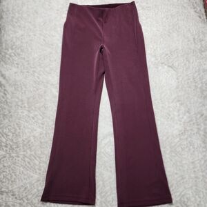 Lululemon RIBBED SOFTSTREME FLARED PANTS REGULAR IN PURPLE Sz 12